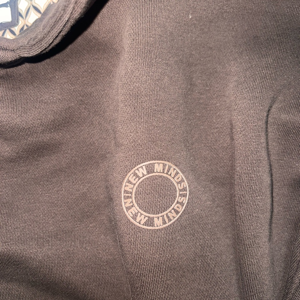 D&F Men's Black Collared Pullover Sweatshirt - Picture 3 of 4